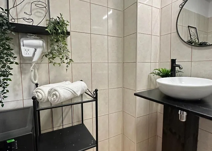 Central Studio Sapphire Apartament *