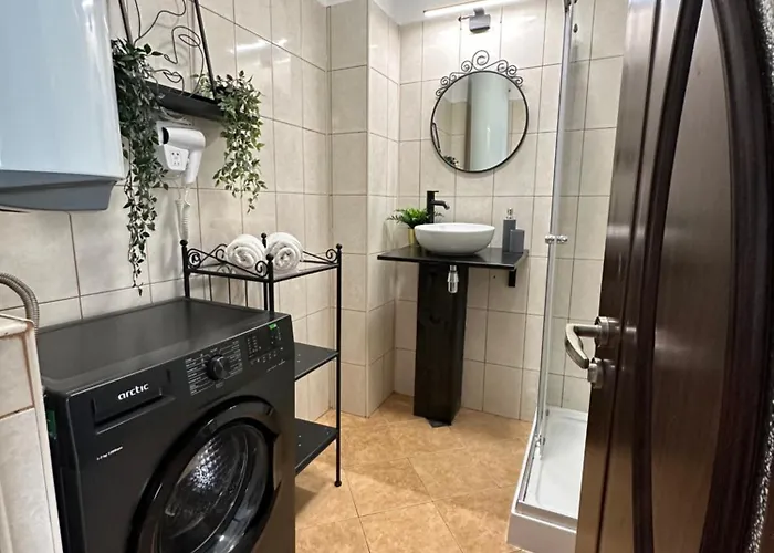 Central Studio Sapphire Bukarest