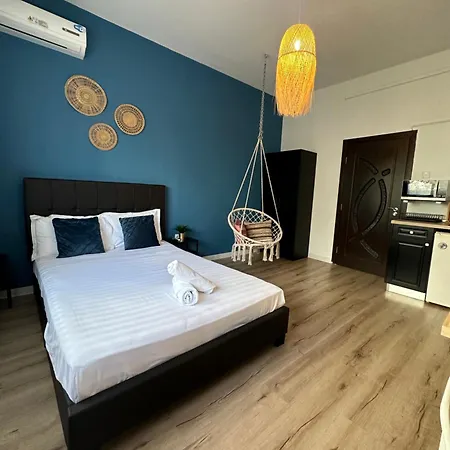 Central Studio Sapphire Bucharest